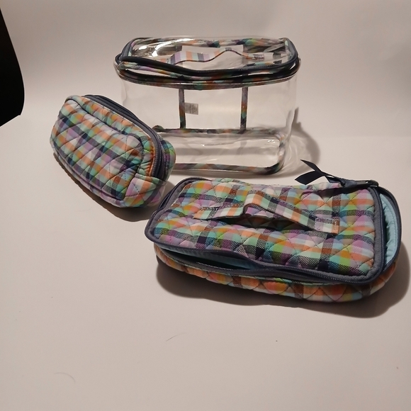 Vera Bradly 2 Piece Cosmetic Bags With Carry Case - Picture 7 of 7